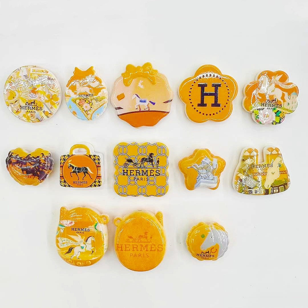 ♥人気♥11.10NEW【A345】エルメス(ロゴビーズ13種類大ミックス)