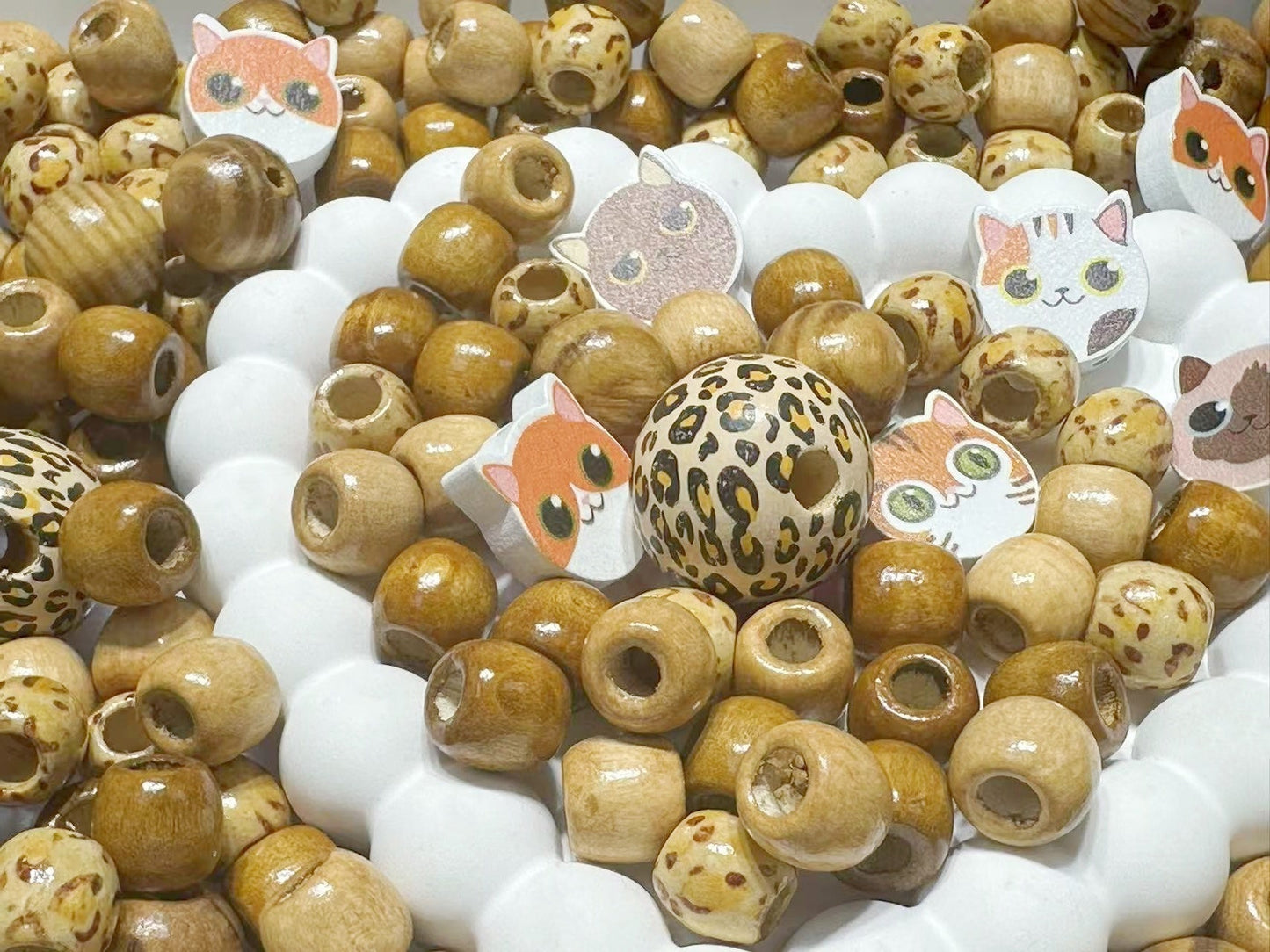 【A108】茶色猫ファミリー(木製、ストラップ作り)