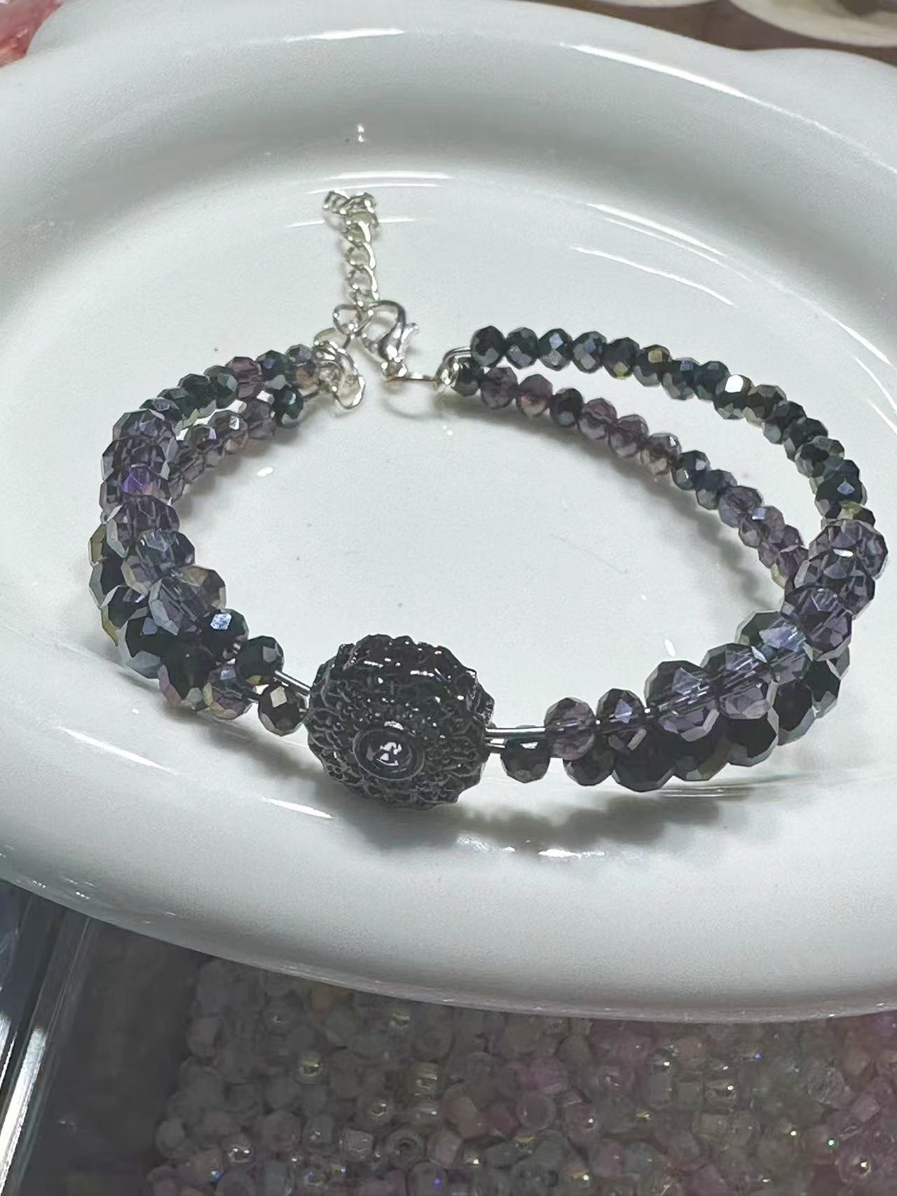 ♥人気♥段階式割引あり♥【A138】キラキラ多面カットガラスビーズ大集合(ブレスやストラップ作り)