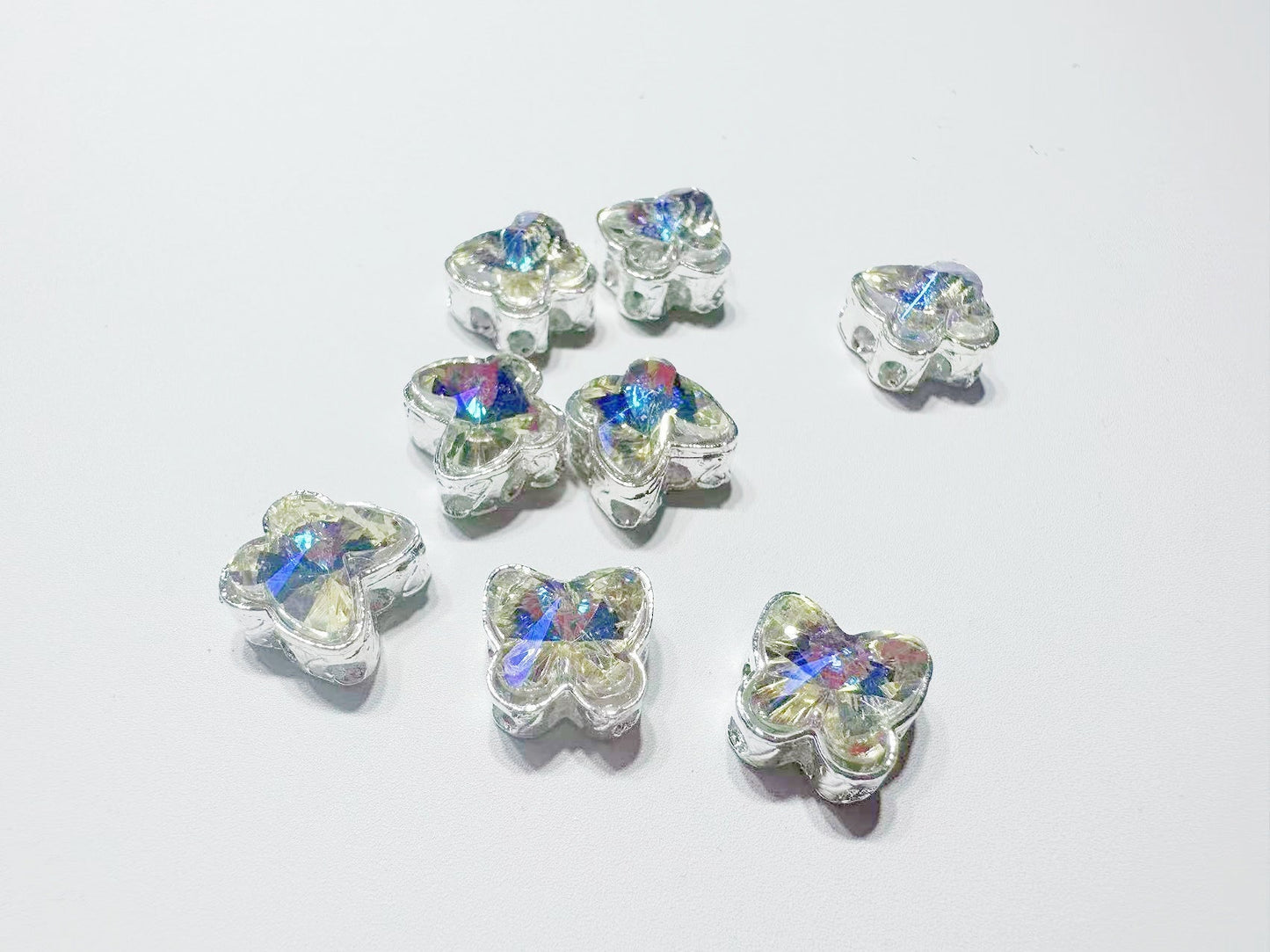 9.8再入荷【P034】(段階式割引あり)四つ~八つ穴パーツ