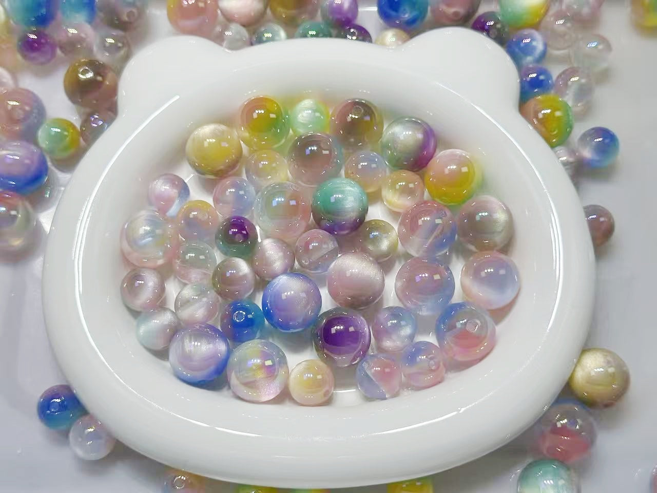 9.5NEW【A254】油絵世界(キャッツアイ2色レジンビーズ8種類・12mmと16mm、ストラップとブレスレット作り)