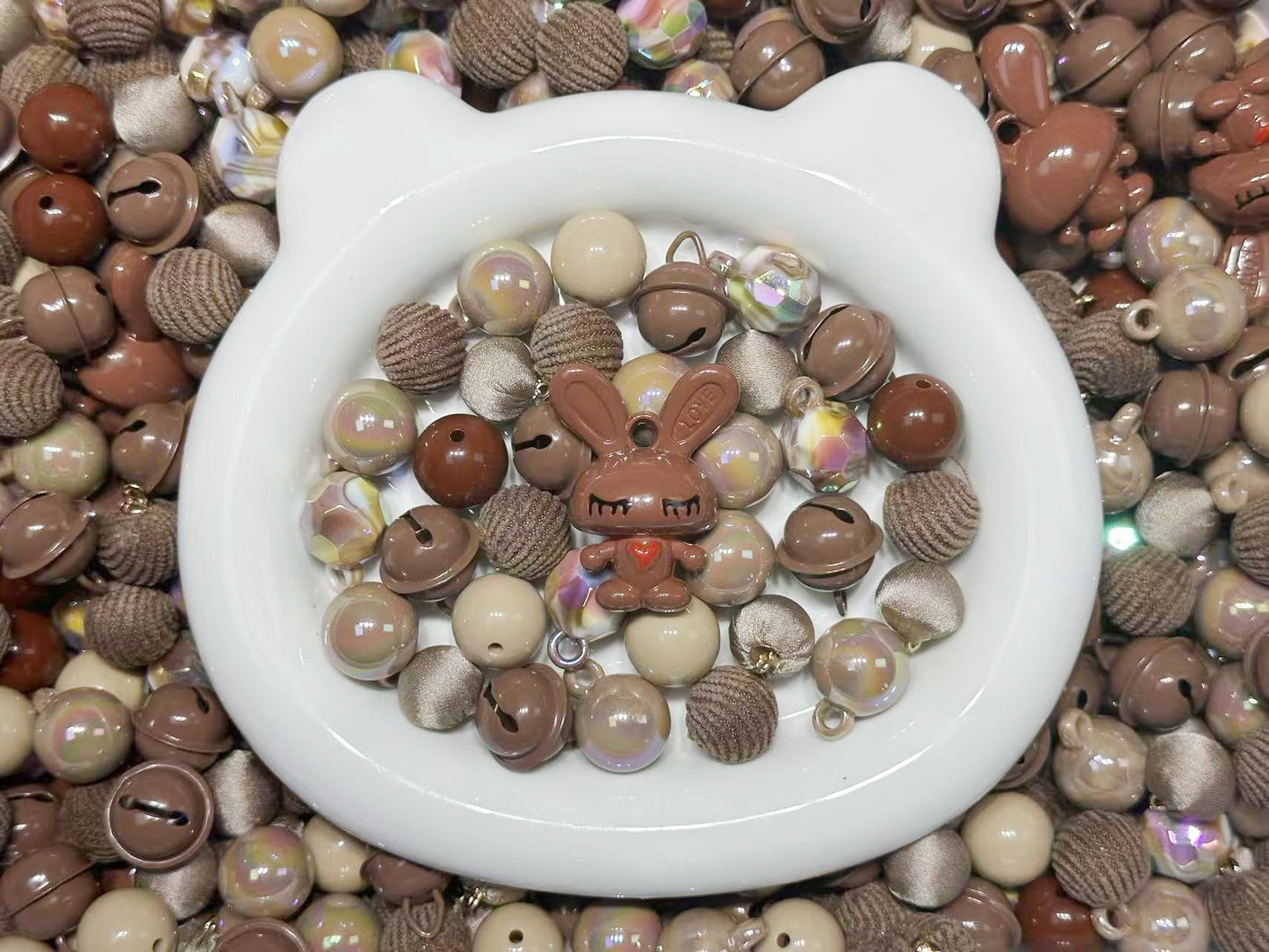 ♥人気♥11.4再入荷【A324】チョコアイスクリーム(カン付きビーズ5種類とカンなし2種類のリース用ミックス)