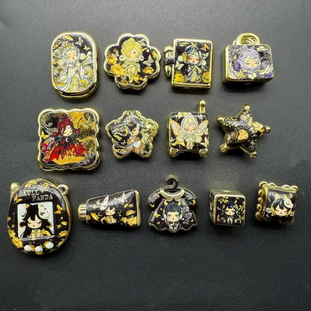 1.9NEW【A422】ブラックゴールド・SP(ゴールドメッキキャラビーズ13種類とアクリルビーズ1色とゴールドメッキビーズ1色)