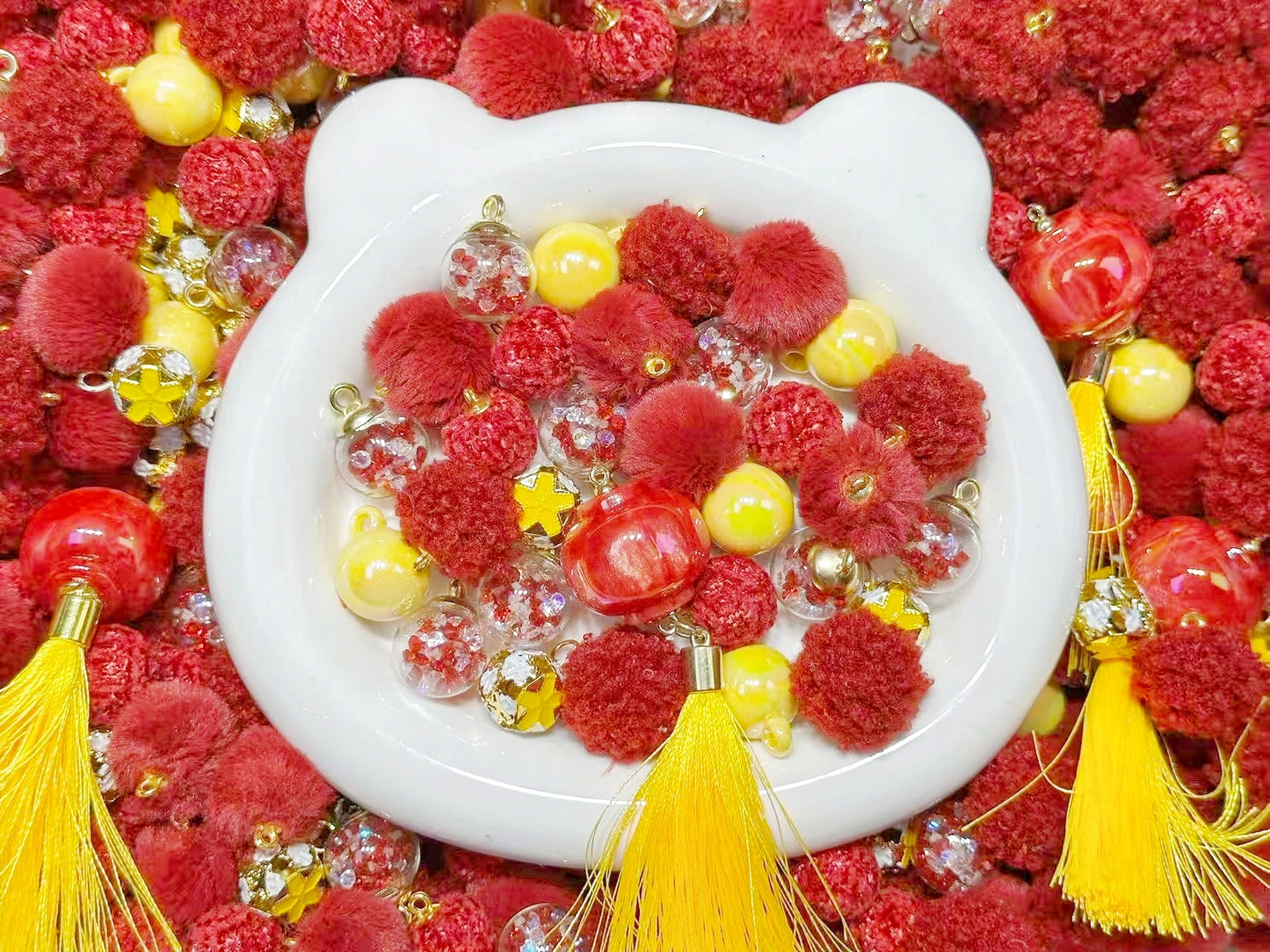 2.11NEW【L064】中国新年(夜光あり、カン付き6種類と提灯1種類のリース用大ミックス)