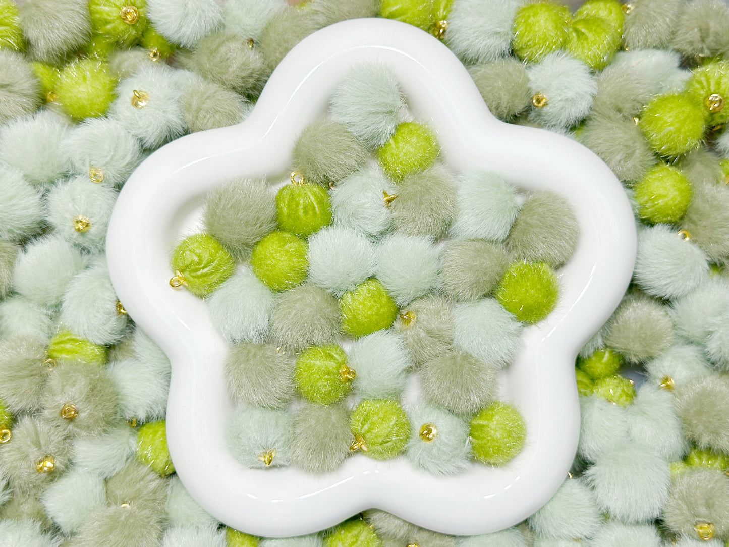 ♥生誕祭イベント限定買①得①♥【L106】抹茶雪(カン付き3種類のリース用ミックス)