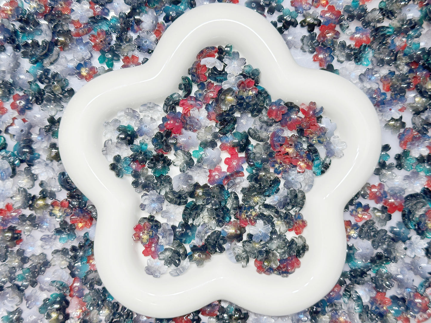 6.11NEW【L119】闇に咲く桜(ガラス桜5色、10.5*11mm)