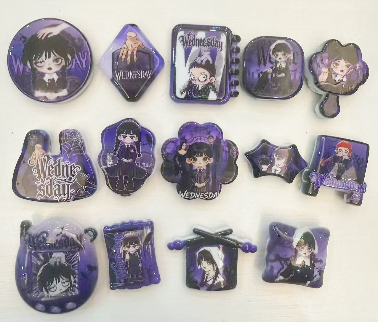 11.6再入荷【A328】ウェンズデー(キャラビーズ14種類大ミックス)