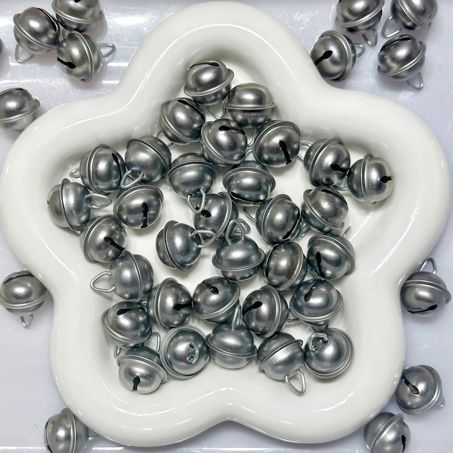 3.2再入荷♥段階式割引あり♥【T095】カン付き鈴(18mm)