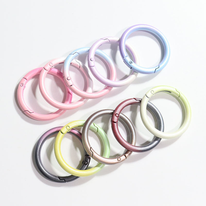 4.28再入荷【P100】グラデーション合金カラビナ(約25mm、10色)