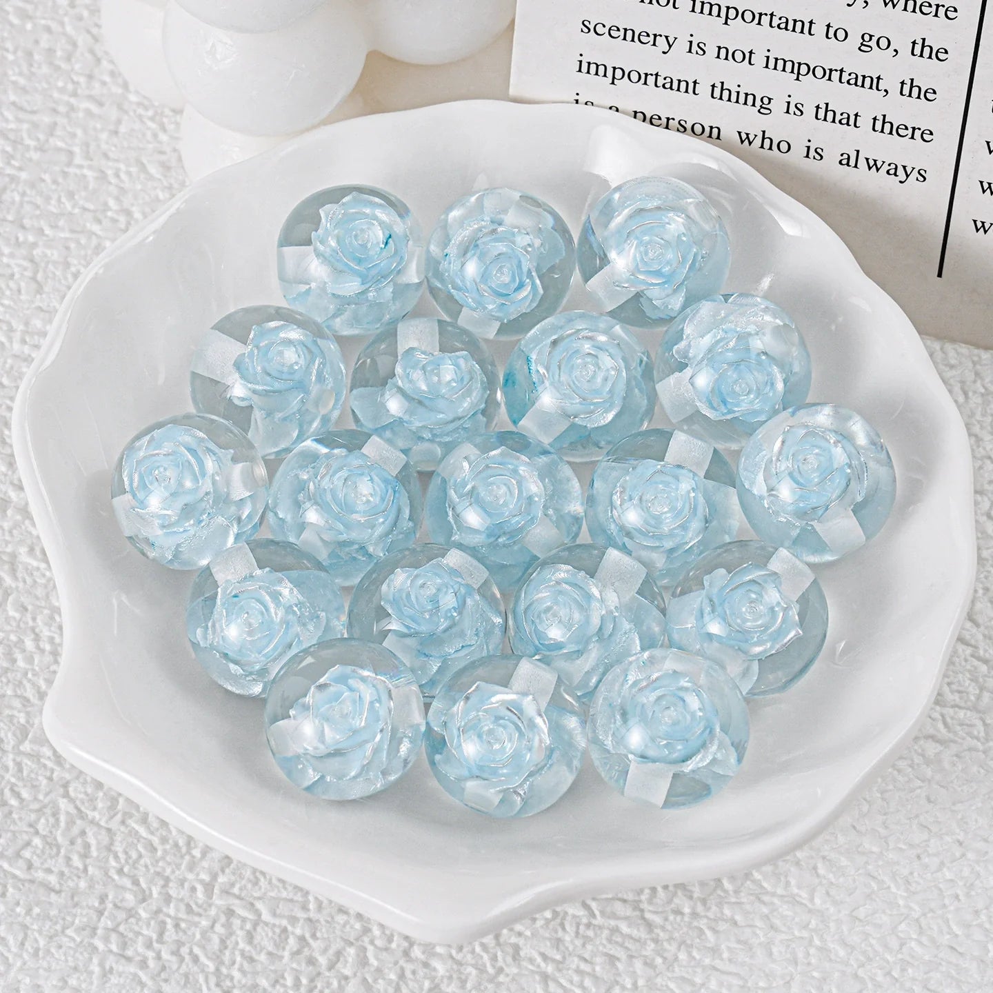 ♥人気♥6.19再入荷有り【T099】永遠のローズ(リアルバラ入りレジンビーズ、16mm)