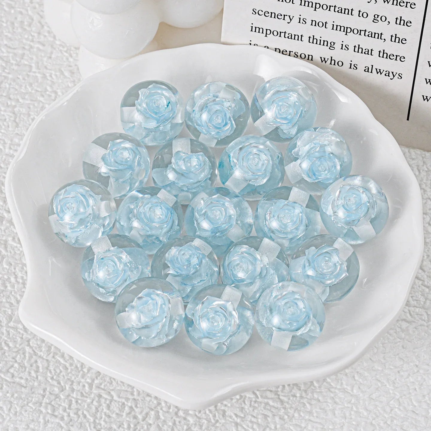 ♥人気♥6.19再入荷有り【T099】永遠のローズ(リアルバラ入りレジンビーズ、16mm)