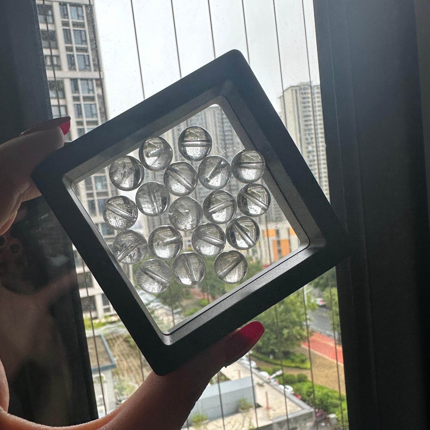 ♥大人気♥9.22再入荷【C073】天然クリスタルクォーツ(浄化・調和・会心・純真、4月の誕生石・申年の守護石 牡牛座・双子座の守護石、約80%クリア、10mm)