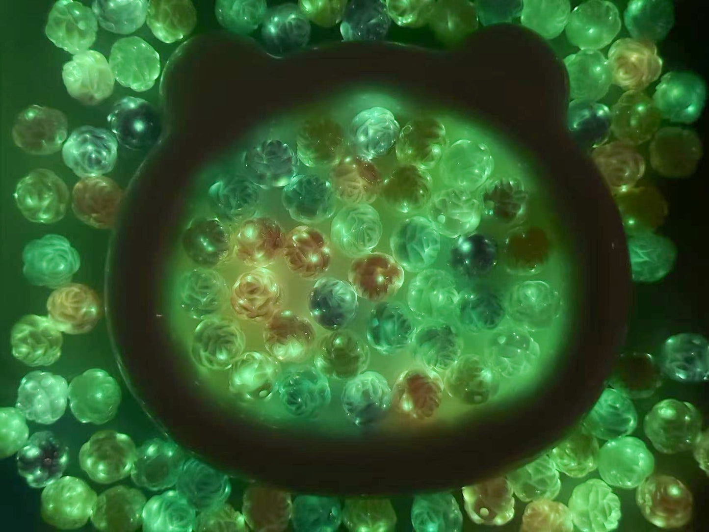 ♥人気♥10.30再入荷【T062】ローズキャンディー（♥夜光♥カンなし、オーロラ加工、アクリル、16mm)