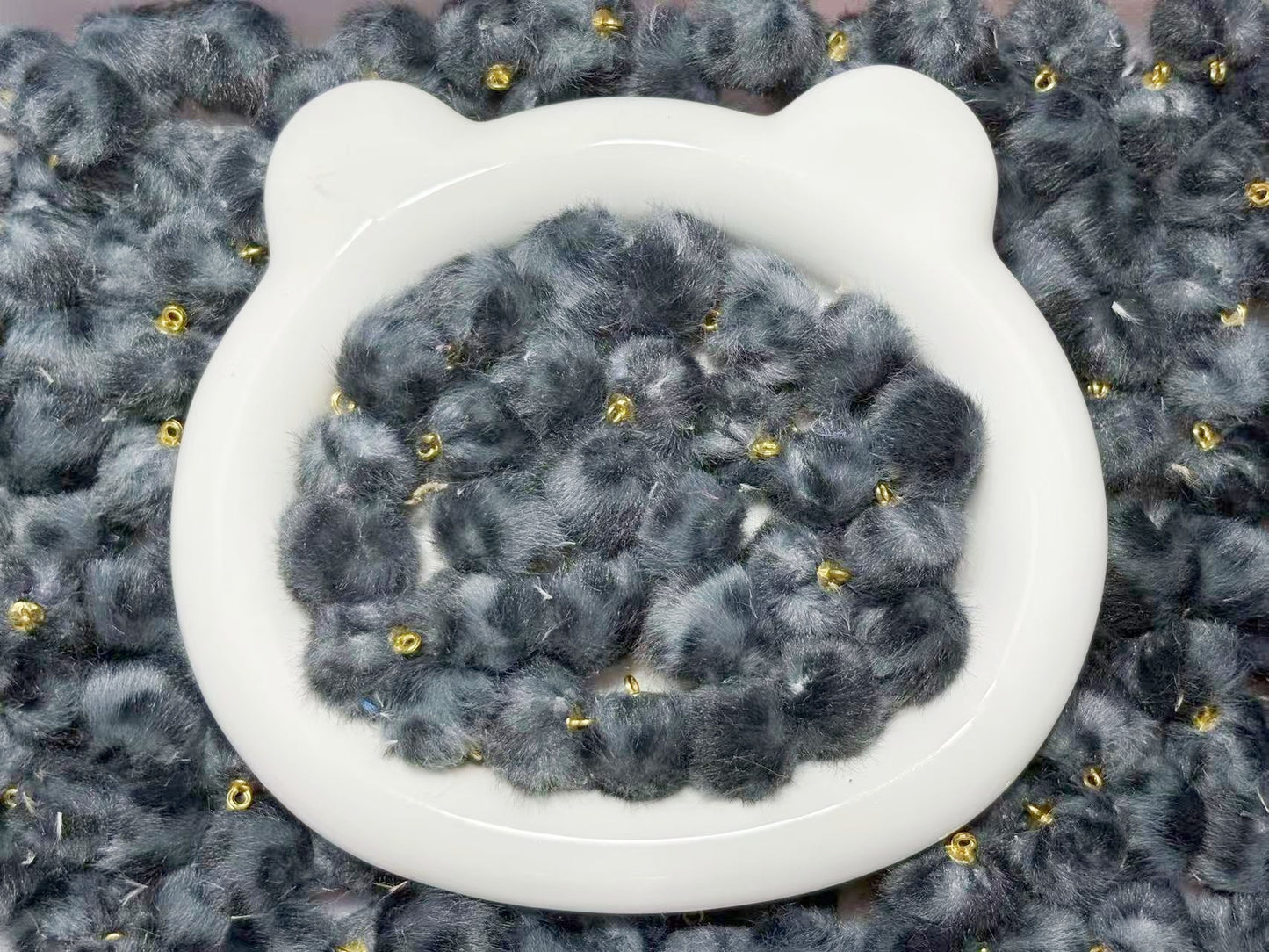 10.29新色あり♥段階式割引あり♥【T085】もふもふヒョウ柄ビーズ（カン付き、16mm）