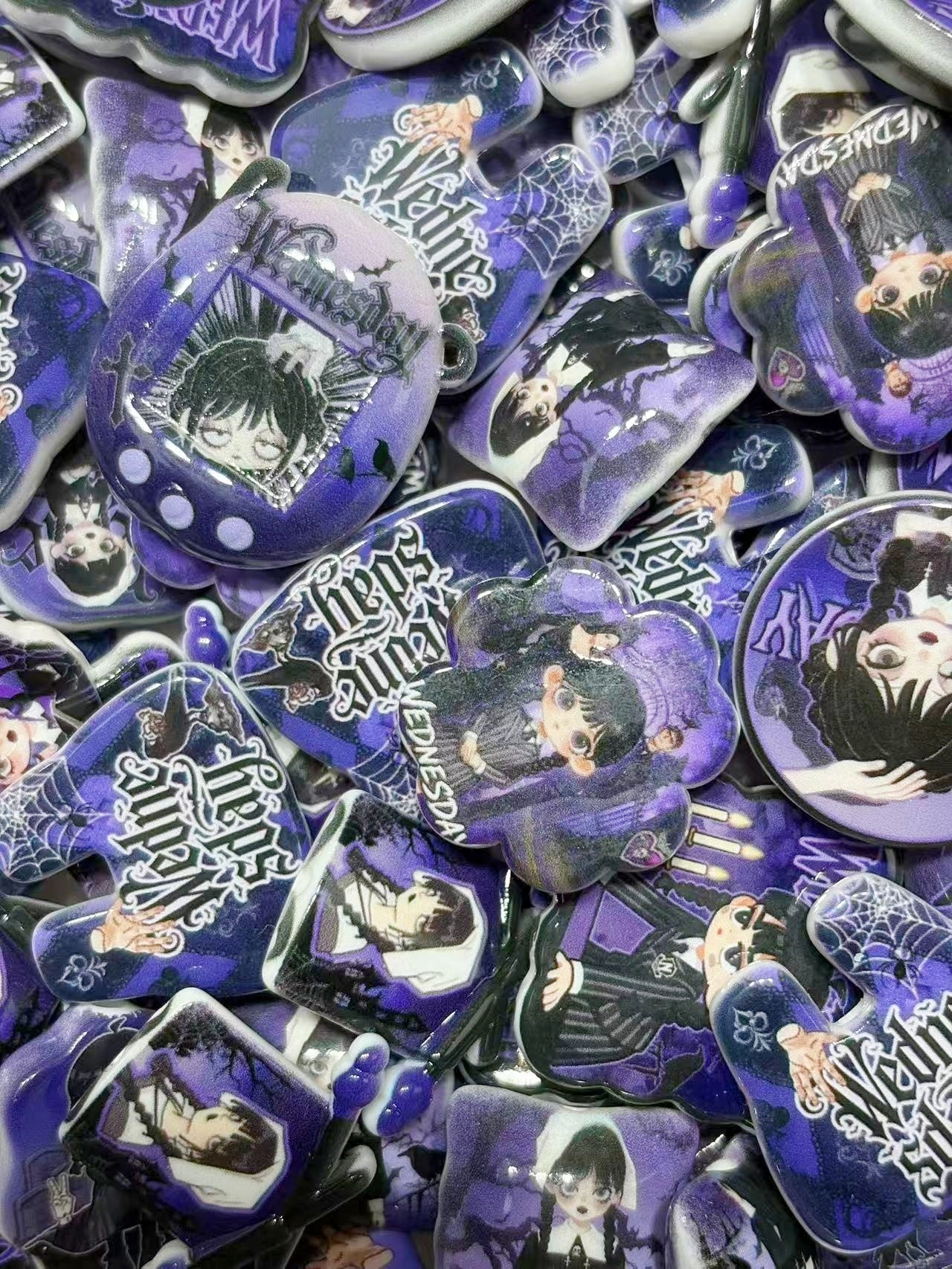 11.6再入荷【A328】ウェンズデー（キャラビーズ14種類大ミックス）