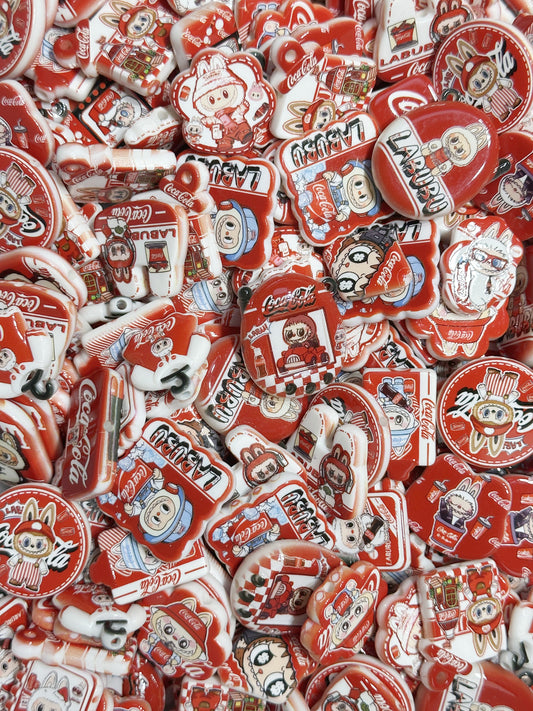 11.4NEW【A335】ラブコーラー（ロゴ・キャラビーズ14種類大ミックス）