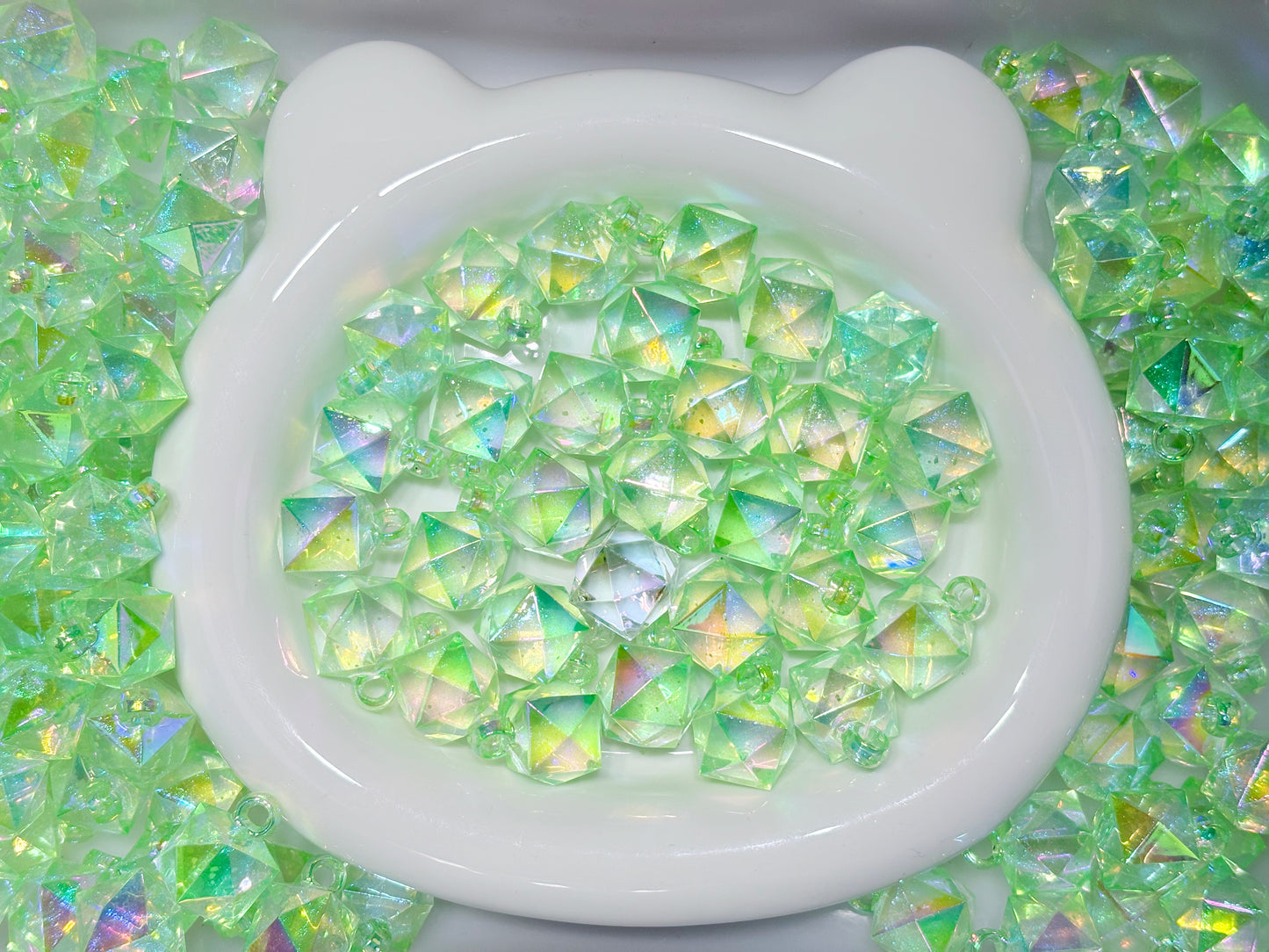 11.27再入荷あり【T033】（段階式割引あり）マット星空ビーズ（カン付き、夜光、多角形）