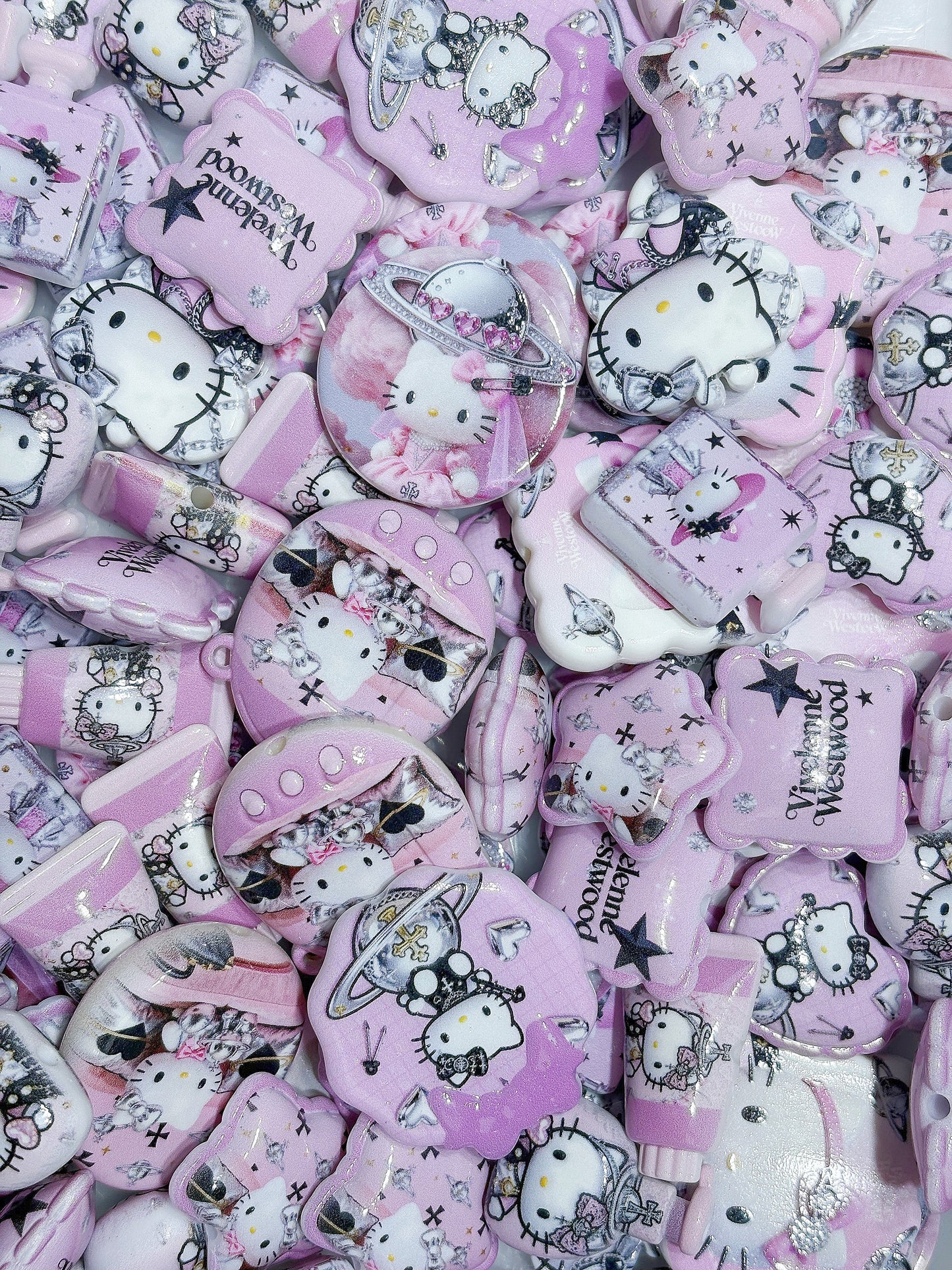 12.10再入荷【A372】ヴィヴィアンウエストウッド・KT（キャラロゴビーズ11種類）