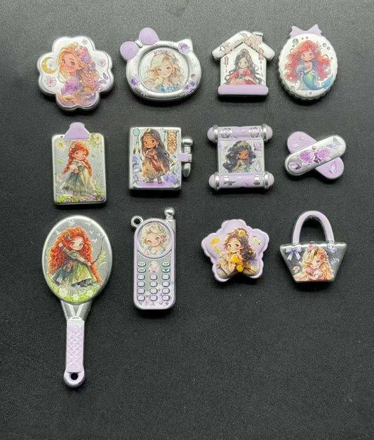 2.5NEW【A442】ディズニープリンセス（マットシルバーキャラビーズ12種類とアクリルビーズ2種類）