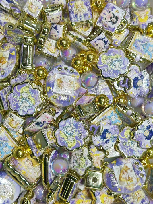1.5NEW【A413】DIORプリンセス・DORA（ゴールドメッキロゴキャラビーズ13種類と2重アクリルビーズ1色とゴールドメッキビーズ1色）