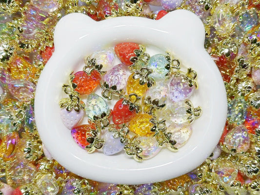 6.17再入荷♥人気♥【T117】苺季節（8色ミックス、約32mm*24mm）