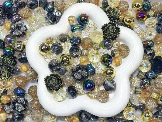 2.3NEW【A437】琥珀と漆黒の契り（レジンビーズ3種類入り、ストラップ用大ミックス）