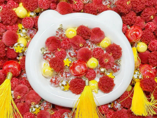 【L064】中国新年（夜光あり、カン付き6種類と提灯1種類のリース用大ミックス）