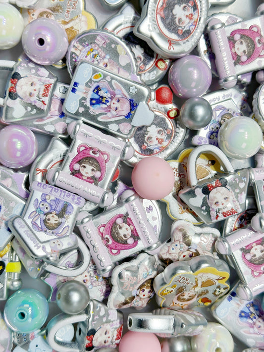 2.9NEW♥専用配信限定20％OFF♥【A446】ディズニーガール・SP（マットシルバーキャラビーズ12種類とアクリルビーズ2種類）