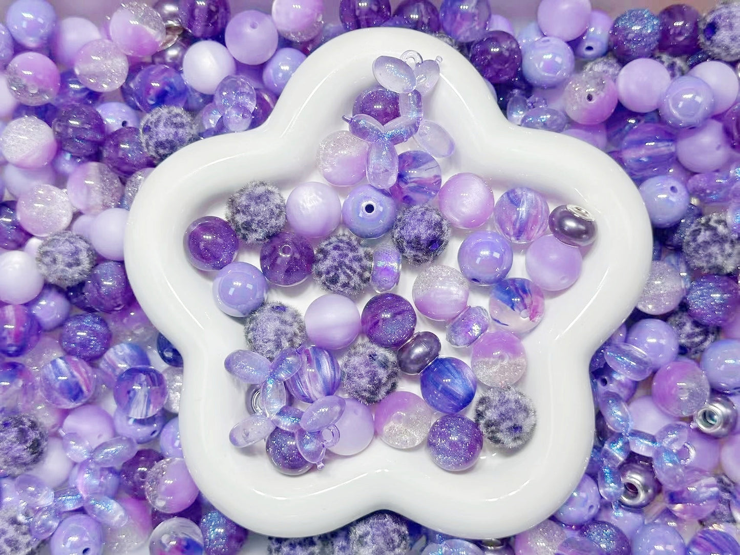 2.13NEW【A457】夜明けの残響（レジン3種類や夜光ドッグパーツ入りのストラップ用大ミックス）