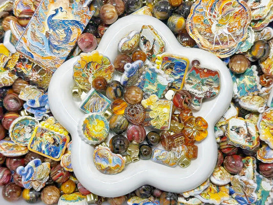 【A462】砂塵の彼方へ（浮き彫りプリントビーズ12種類とプレート2種類とレジン4種類入りのストラップ用大ミックス）