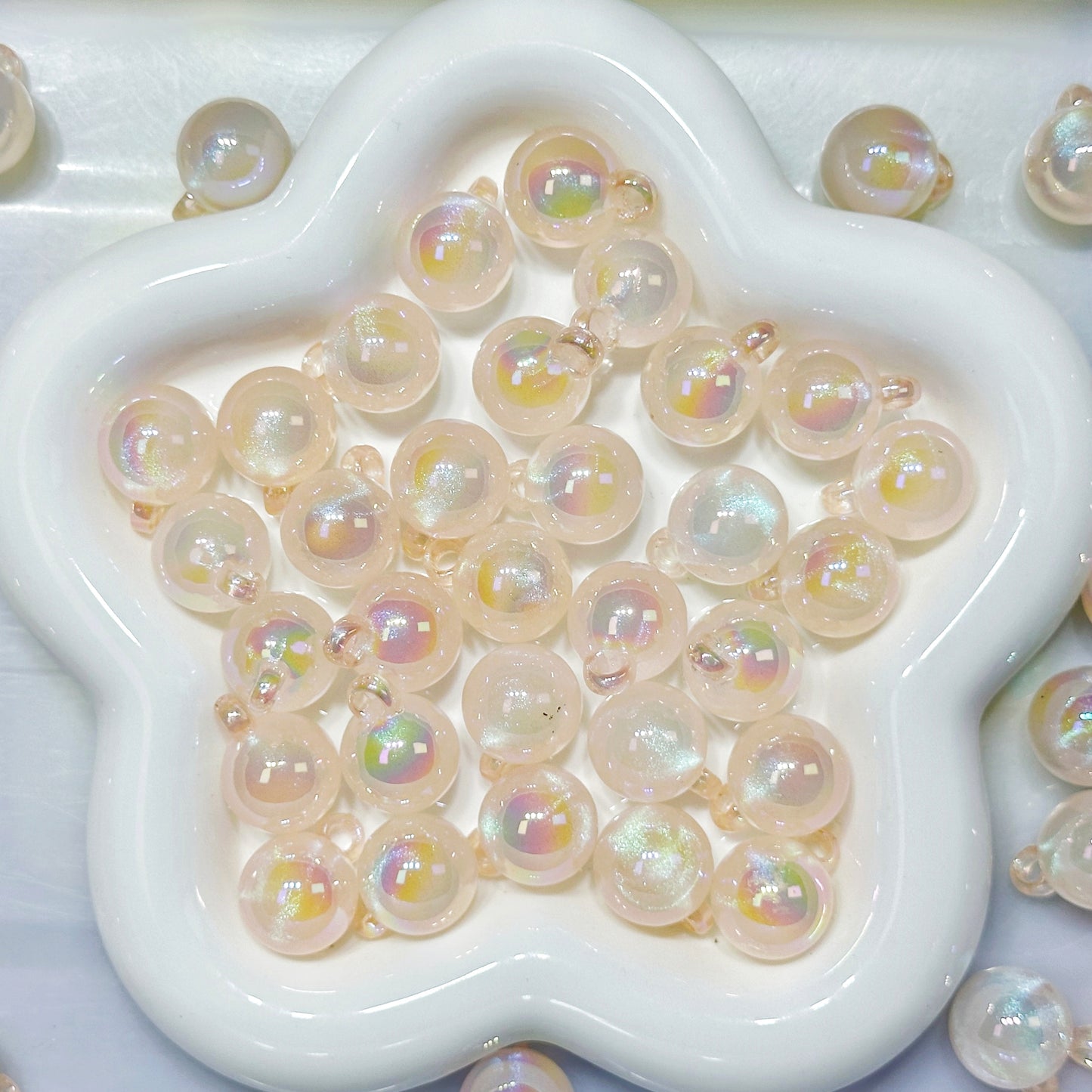 ♥人気♥4.23更新【T006】（段階式割引）オーロラ星空ビーズ（夜光、カン付き、16ｍｍ）