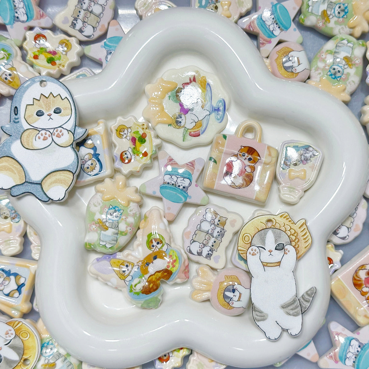 9.18NEW【A640】もふもふ猫たちの小さな日常（プリントキャラビーズ約10種類）