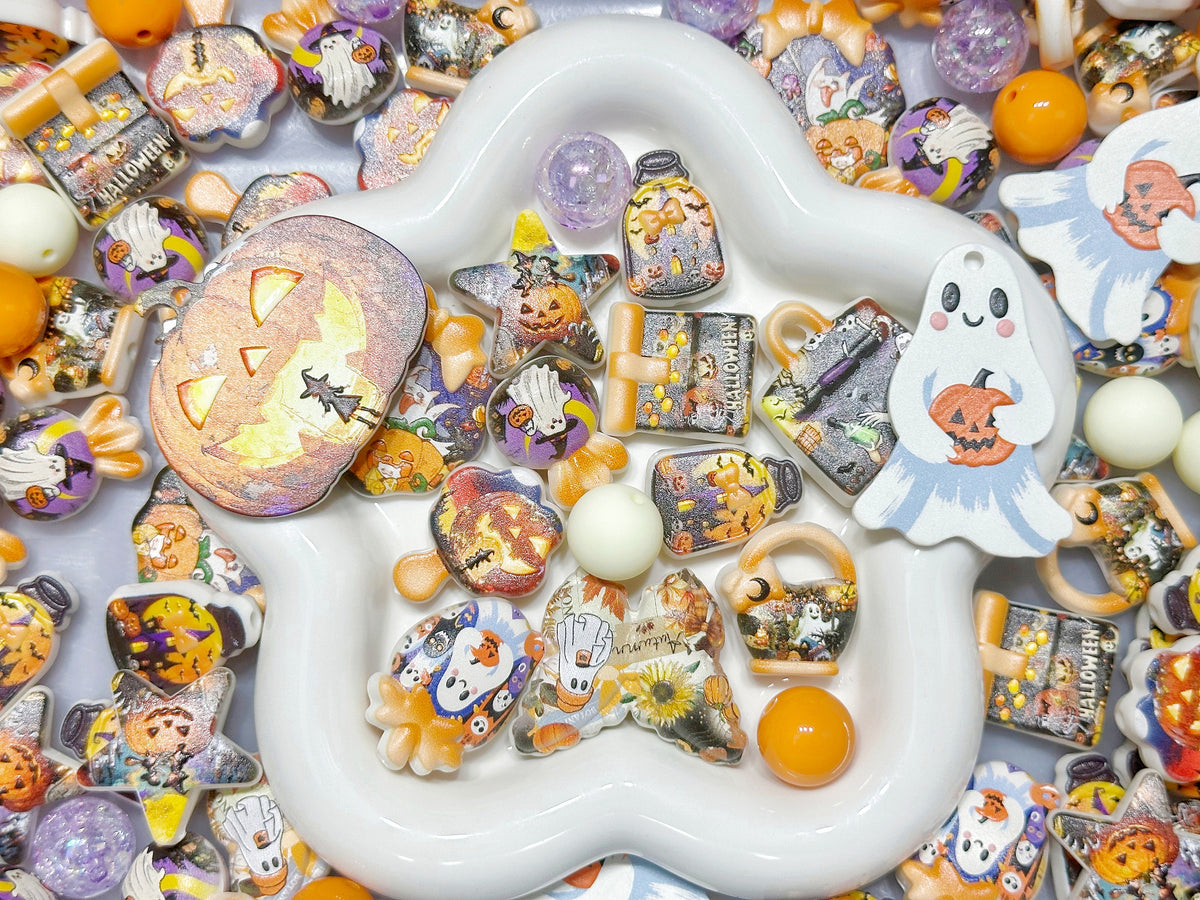 9.22NEW【A649】ハロウインパーティー（マットプリントビーズ約10種類とプレート2種類と丸玉3種類）