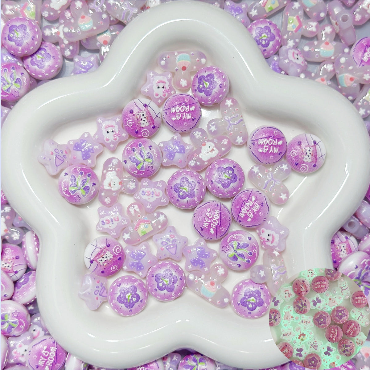 9.29NEW【A658】藤色のお菓子楽園（夜光あり、ミニ浮き彫りビーズ、約12種類、ジャラキーホルダー用）