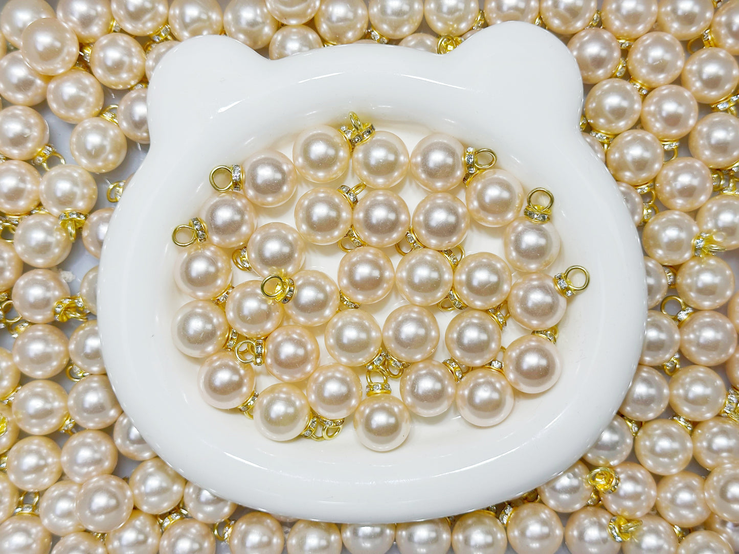 ♥人気♥12.31再入荷あり【T060】（段階式割引あり）パールビーズ（ラメ付きカン付き）