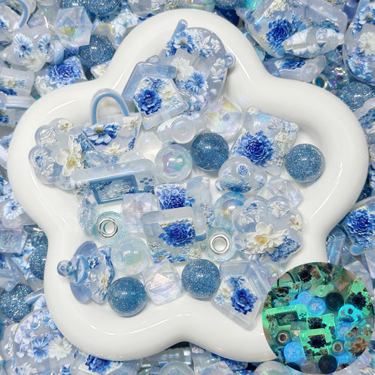 ♥大人気♥4.29再入荷♥【A443】氷花の雫（夜光浮き彫りプリントビーズ、レジンビーズ、夜光アクリルビーズ入りのストラップ用大ミックス）