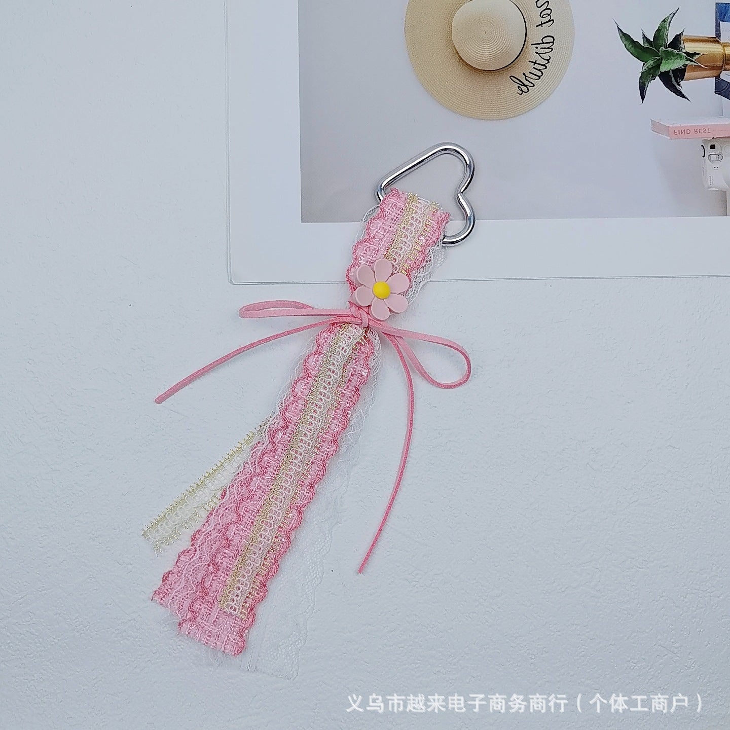 11.25NEW♥段階式割引あり♥【P086】ロマンチックレースリボン（ストラップ用）