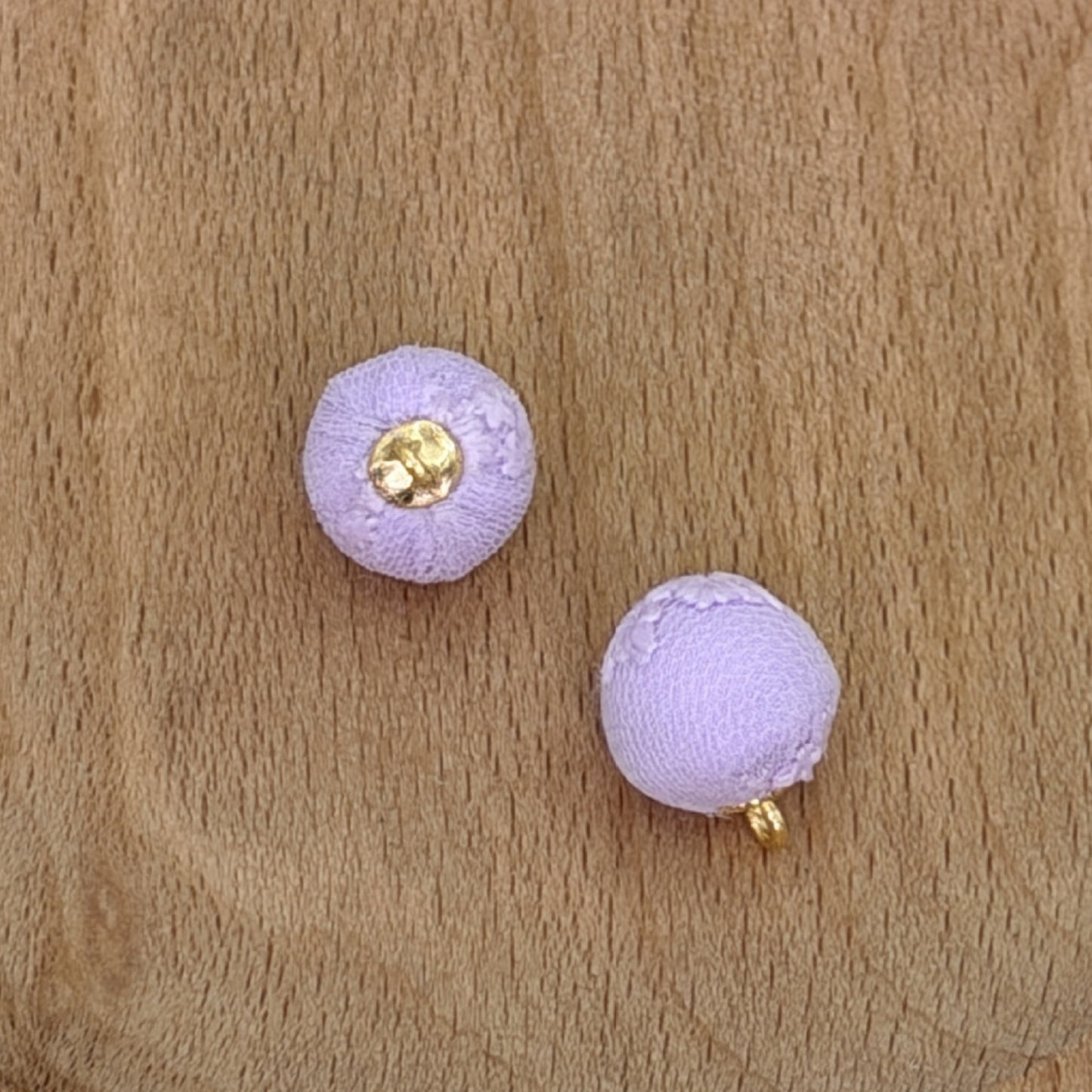 7.9NEW【T188】レース刺繍加工カン付きビーズ（16ｍｍ、ミックスと単品10色選択可能）