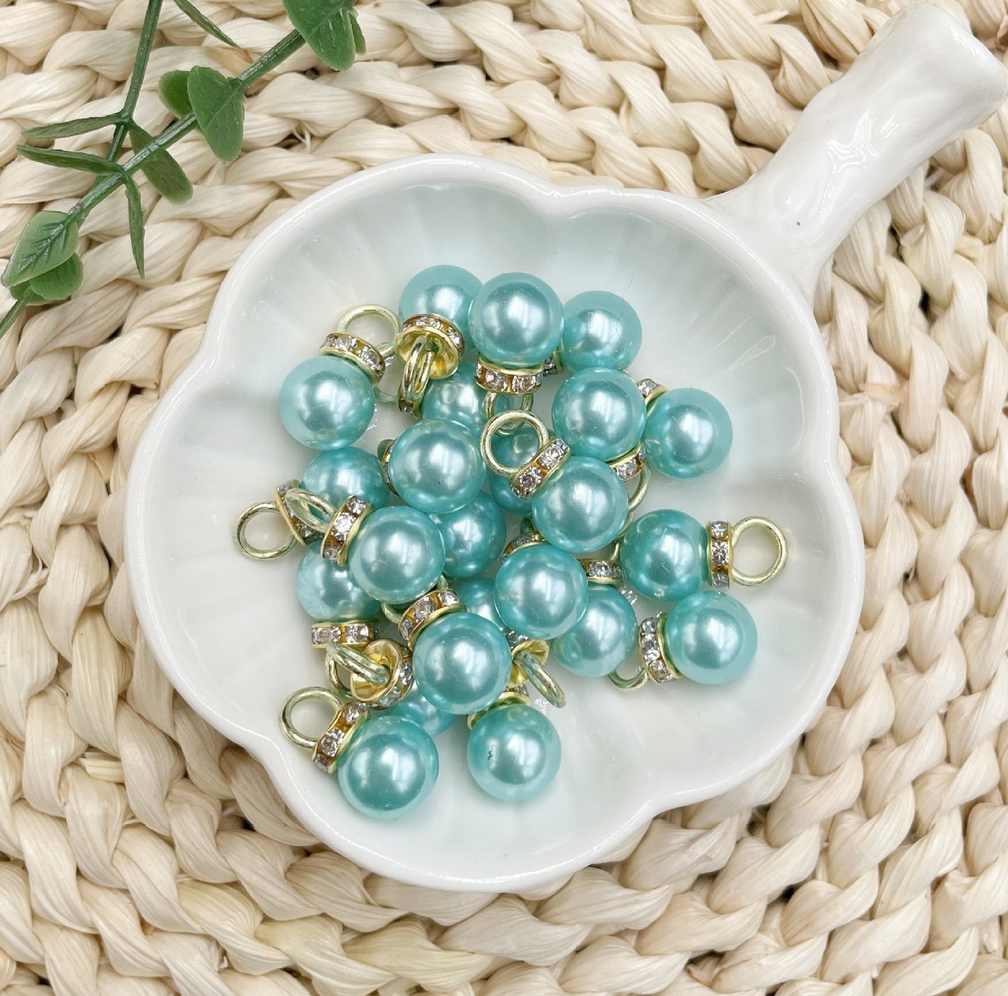 ♥人気♥12.18再入荷と新色あり【T060】（段階式割引あり）パールビーズ（ラメ付きカン付き）