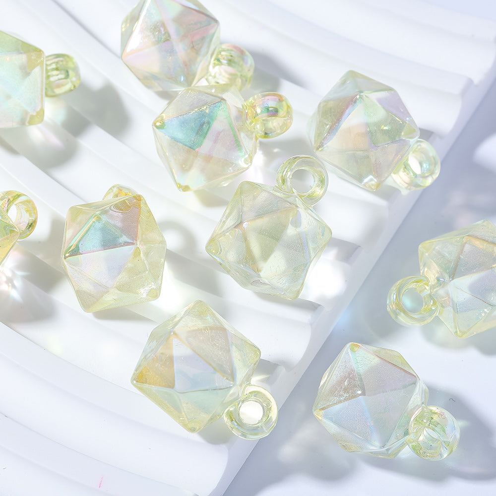♥人気♥2.2再入荷と更新あり（階段式割引あり）【T010】クリア多角形ビーズ（オーロラ加工、カン付き）