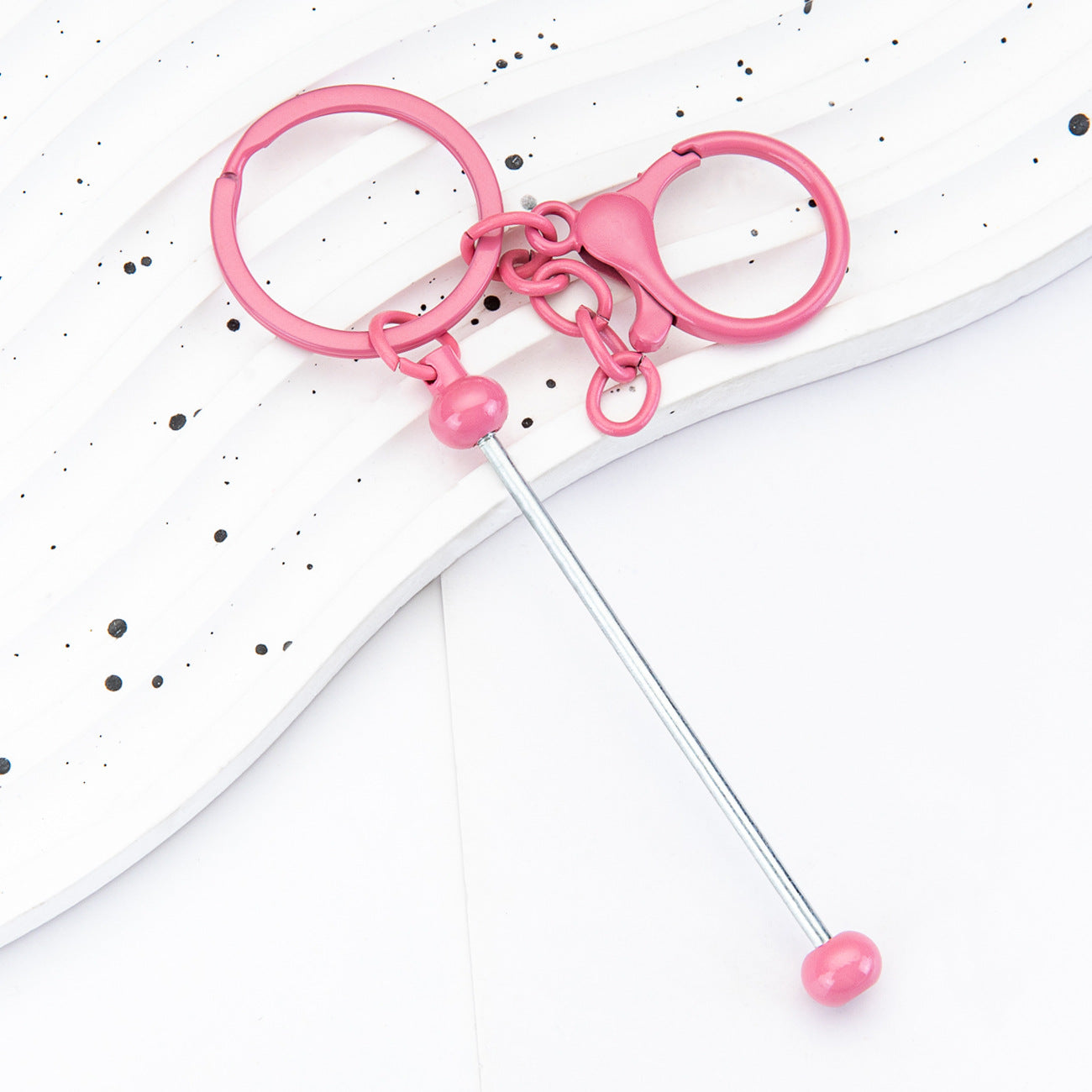 4.21再入荷♥段階式割引♥【P099】DIYビーズキーホルダー（約14.8×3cm、2つカラビナ付き）