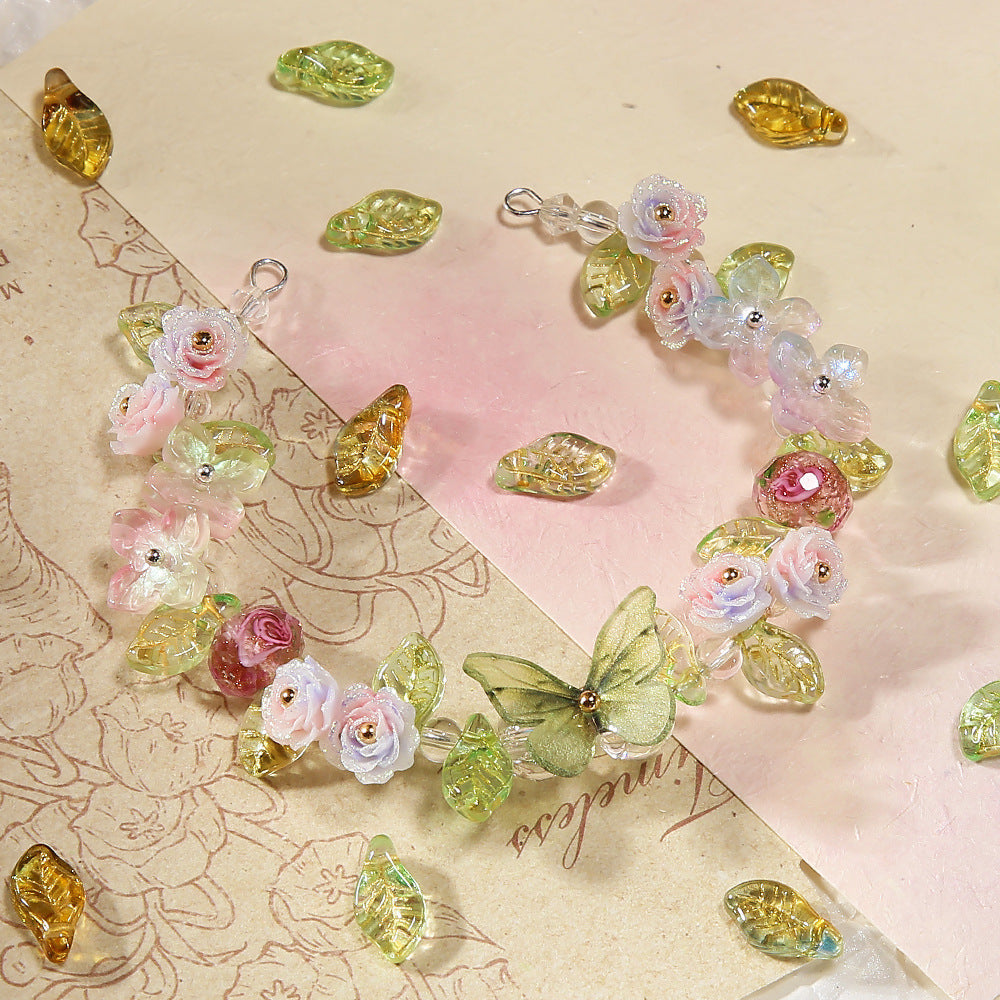 12.22NEW【T109】チェコ葉っぱ（ガラス製、10色ミックス、6×12ｍｍ）