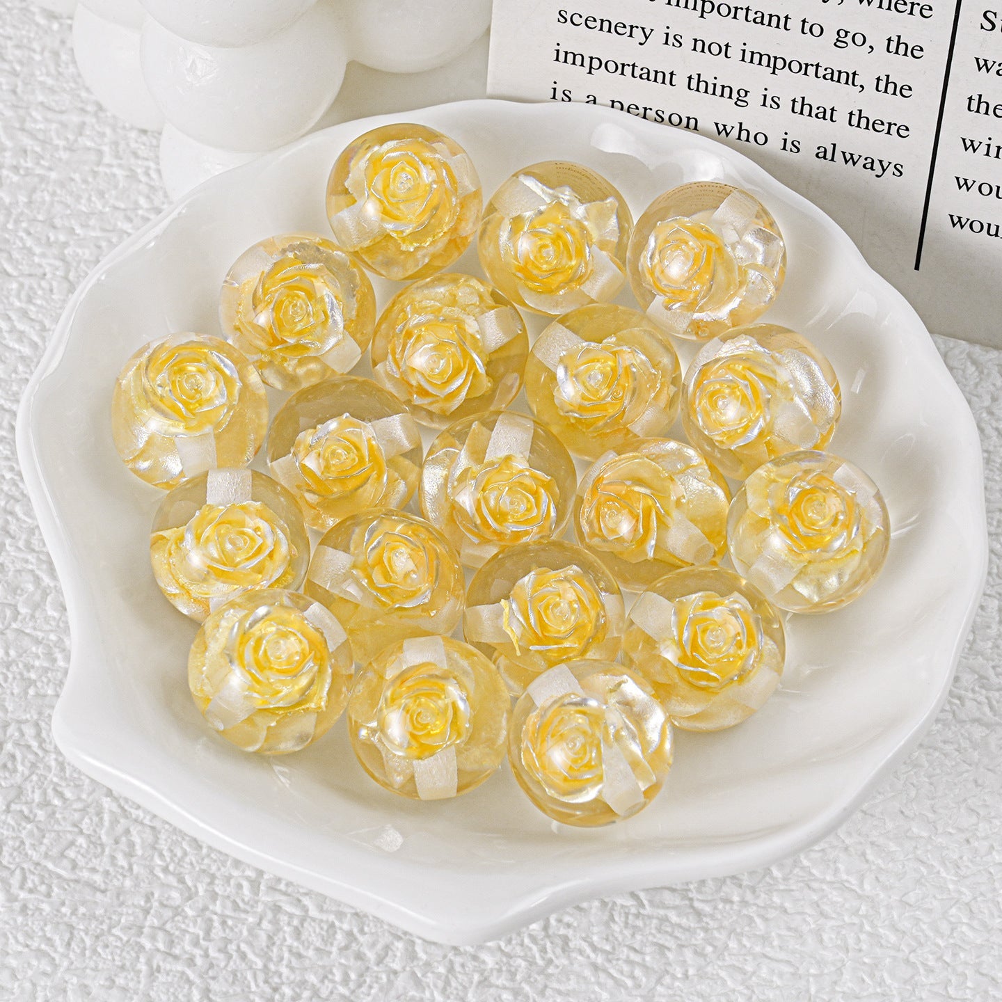 ♥人気♥6.19再入荷有り【T099】永遠のローズ（リアルバラ入りレジンビーズ、16ｍｍ）