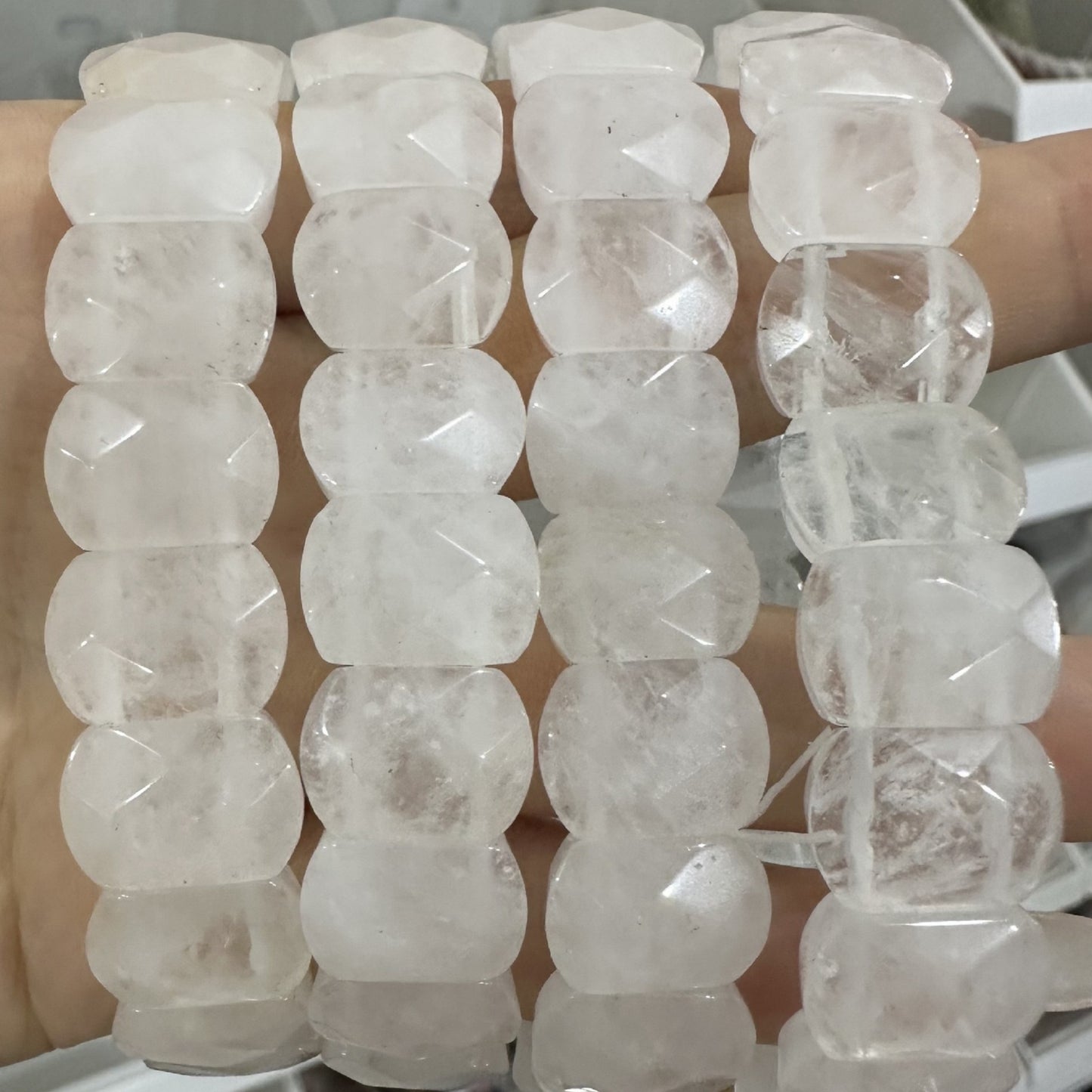 7.1更新【C032】天然石バングル完成品集合（約15×10mm）