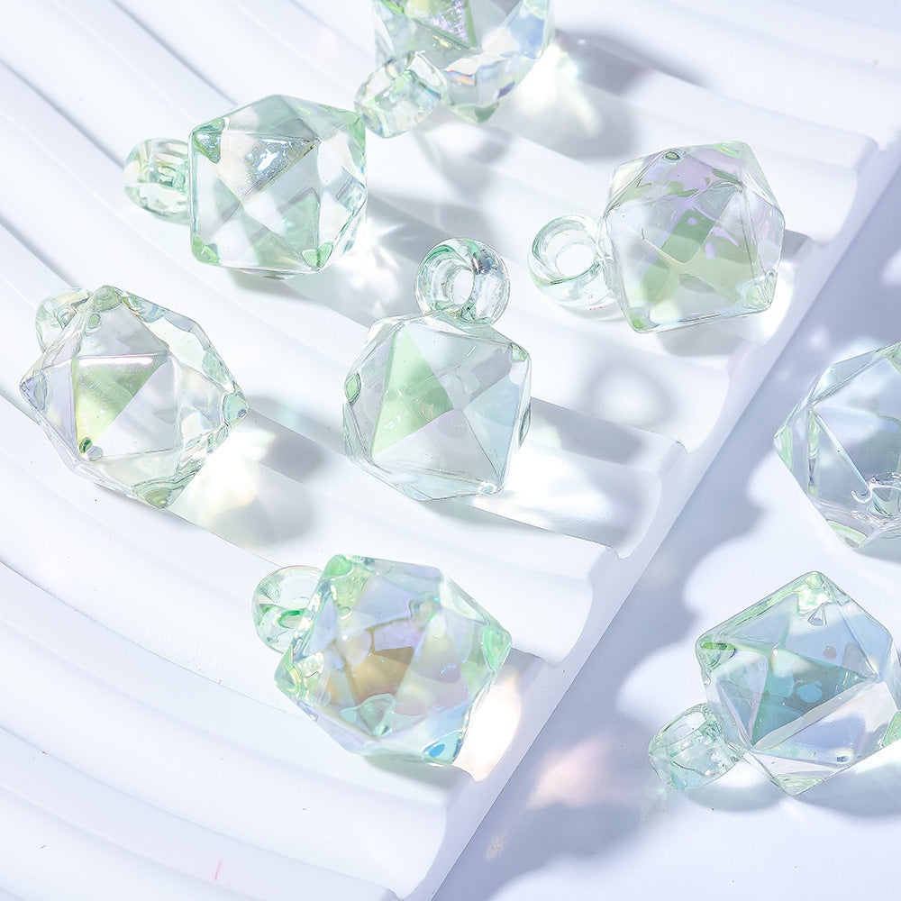 ♥人気♥2.2再入荷と更新あり（階段式割引あり）【T010】クリア多角形ビーズ（オーロラ加工、カン付き）