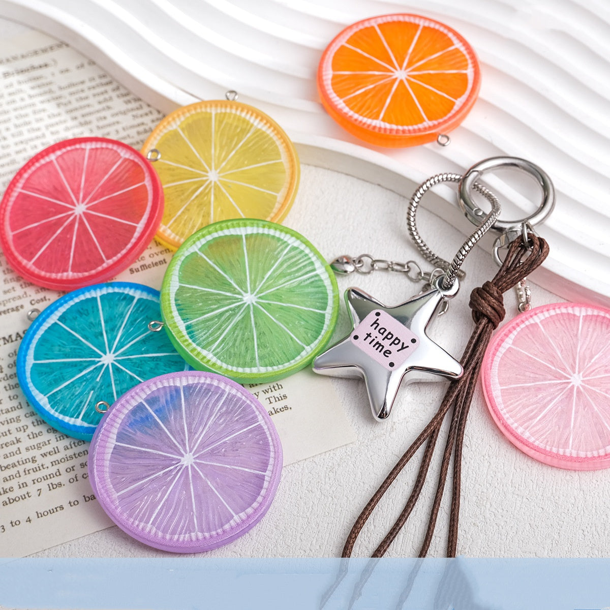 7.17再入荷♥段階式割引有り♥【T189】レモンスライス（♥夜光♥アクリルチャーム、約53*50mm）