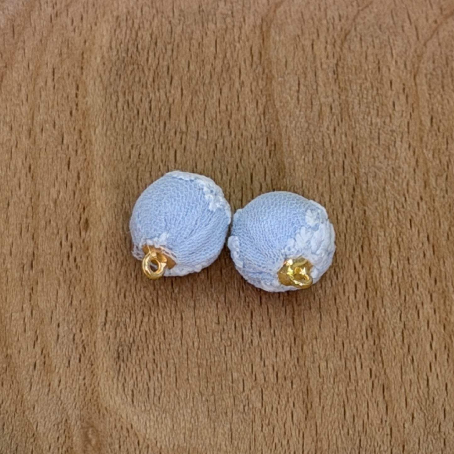 7.9NEW【T188】レース刺繍加工カン付きビーズ（16ｍｍ、ミックスと単品10色選択可能）