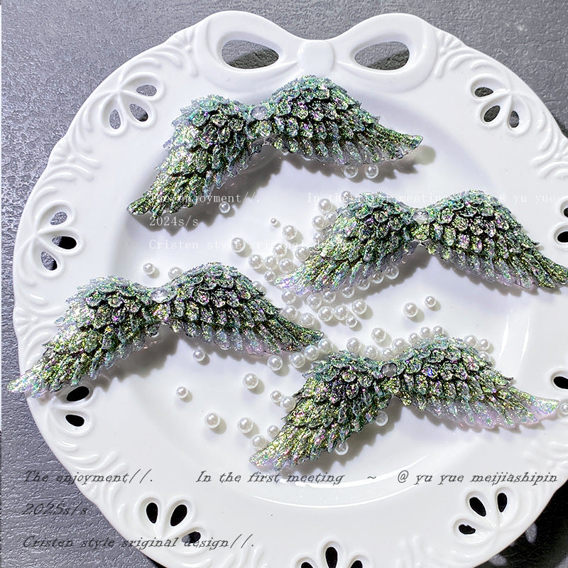 2.13NEW♥段階式割引♥【P098】キラキラ翼（夜光、レジン約100×33ｍｍ）