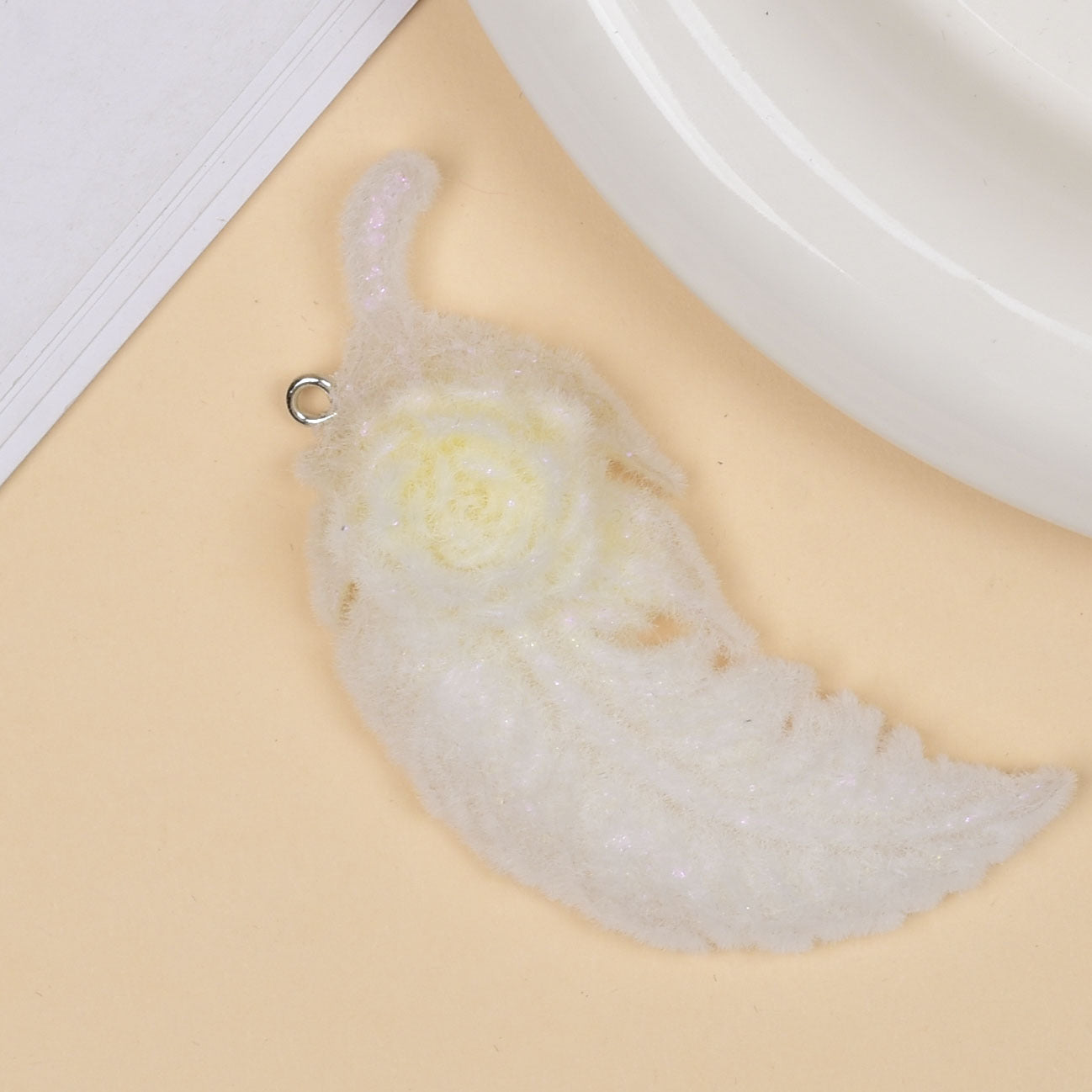 4.29NEW♥段階式割引有り♥【T165】もこもこ世界（カン付き、フロッキー、約3～5cｍ）