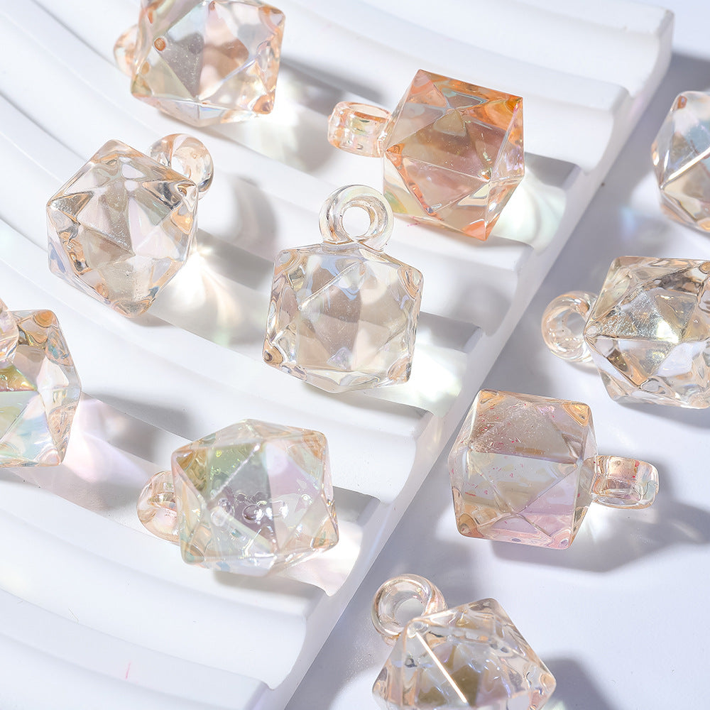 ♥人気♥8.4再入荷と更新あり（階段式割引あり）【T010】クリア多角形ビーズ（オーロラ加工、カン付き）
